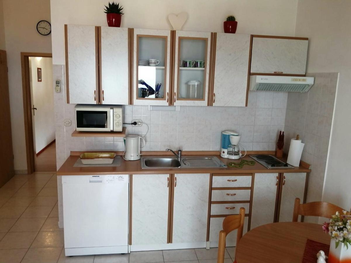 Apartments Borovina Bol Kültér fotó