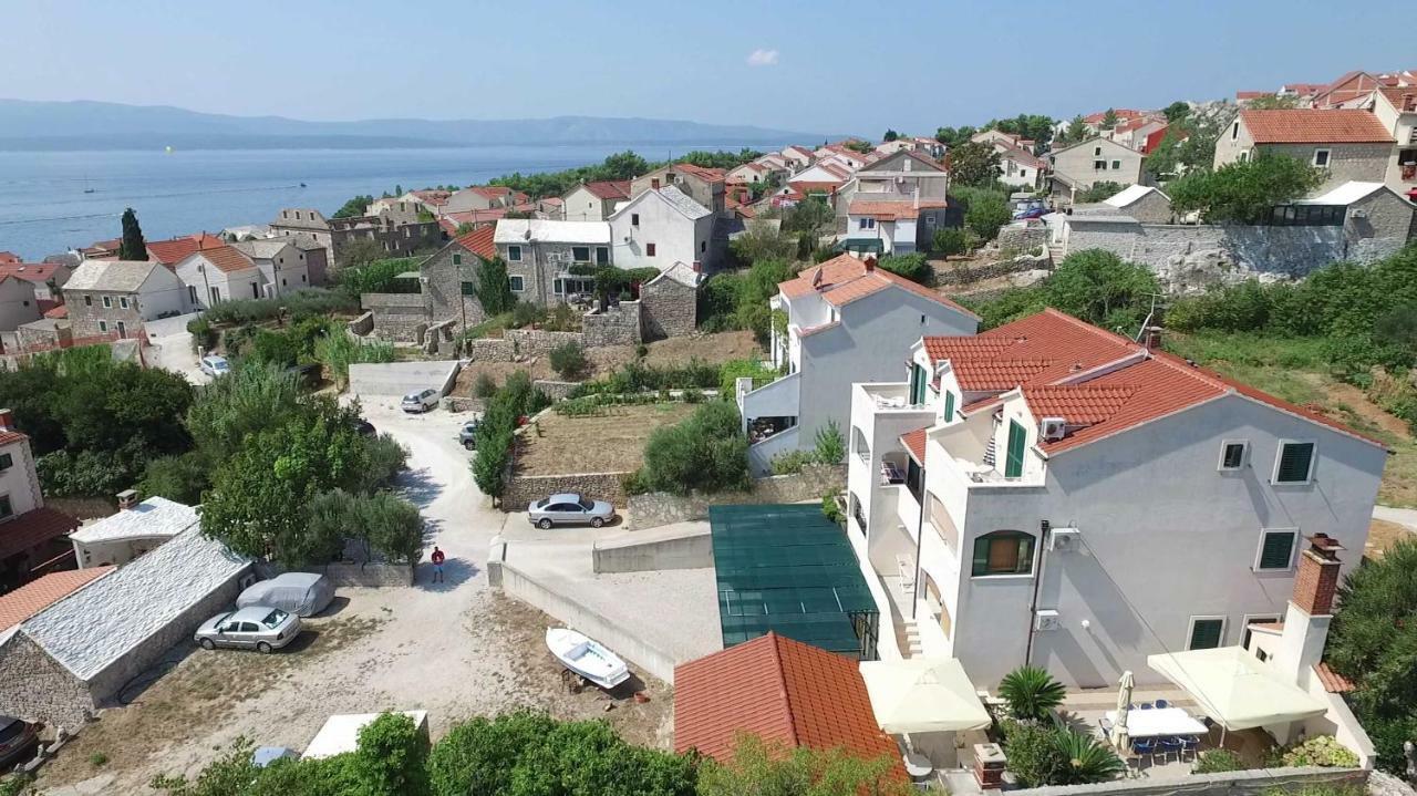 Apartments Borovina Bol Kültér fotó